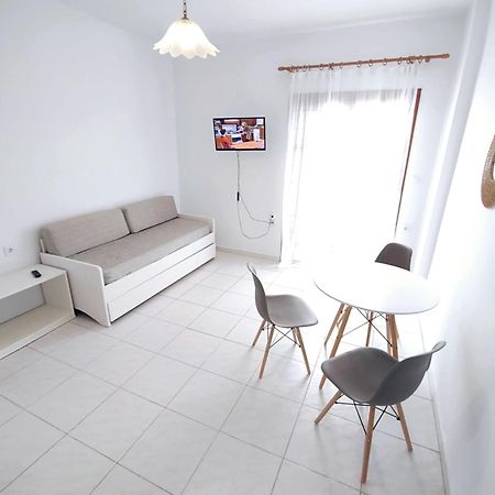 Captain Michalis Apartments Galatás 외부 사진