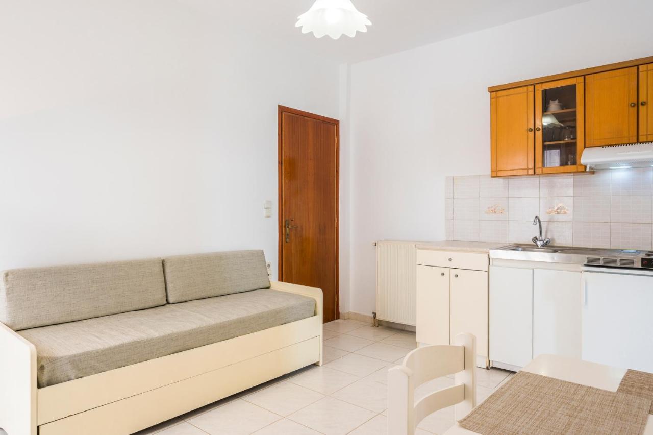 Captain Michalis Apartments Galatás 외부 사진