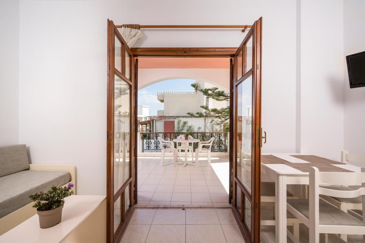 Captain Michalis Apartments Galatás 외부 사진