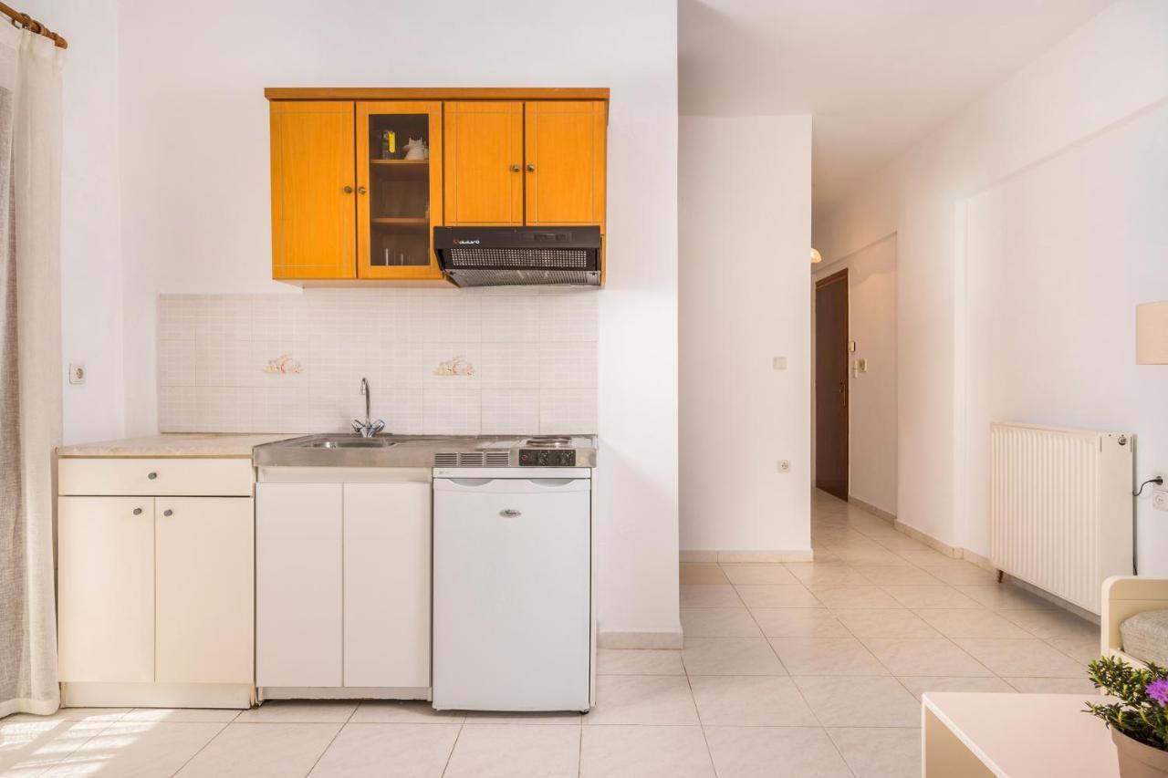 Captain Michalis Apartments Galatás 외부 사진