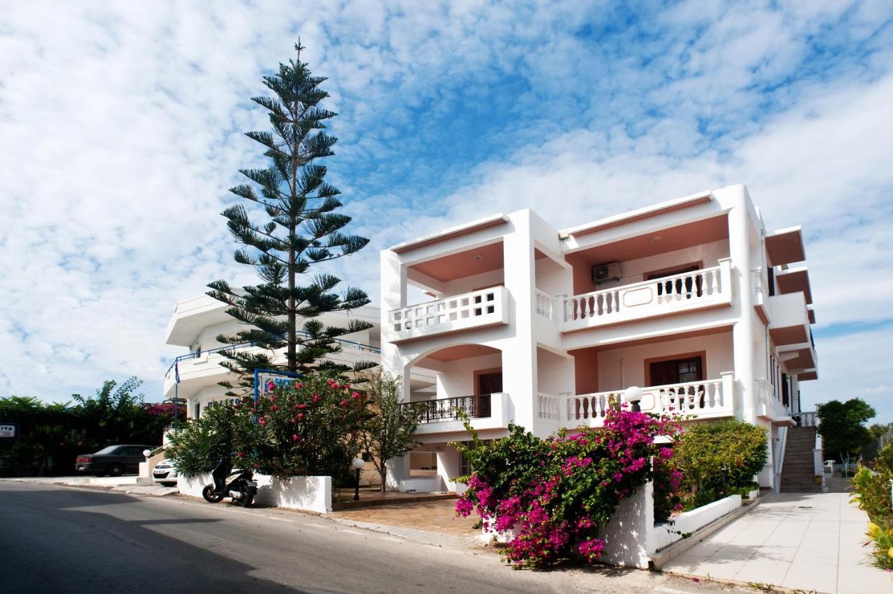 Captain Michalis Apartments Galatás 외부 사진