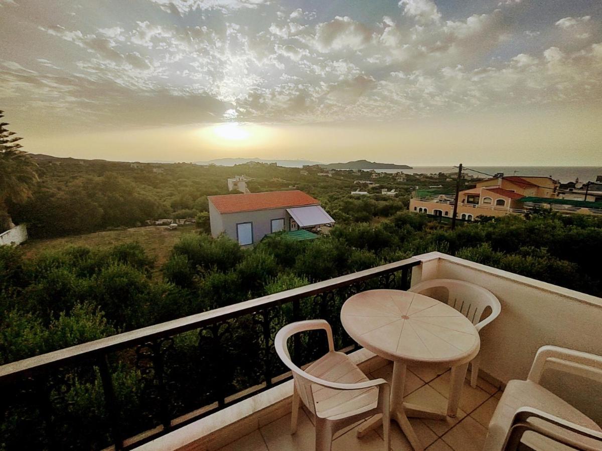 Captain Michalis Apartments Galatás 외부 사진